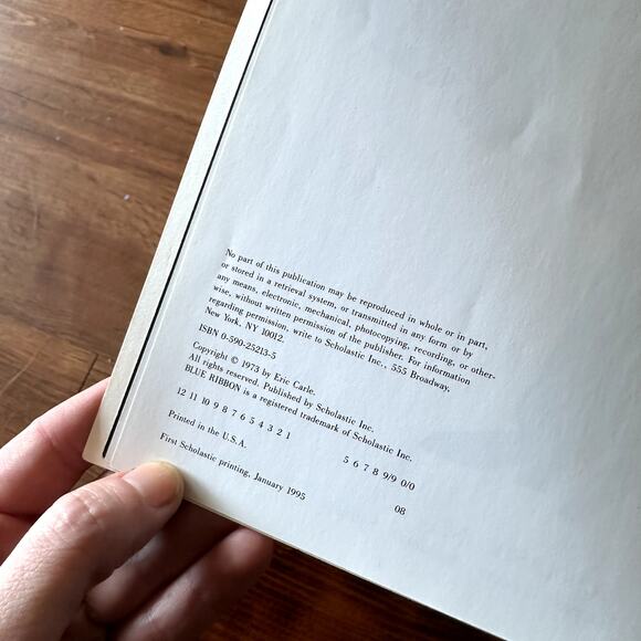 Vintage 1995 Eric Carle I See A Song Wordless Paperback Book - Picture 4 of 9